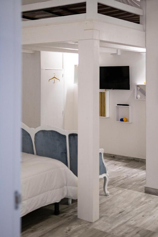Hotel Dimora Jolanda Conversano Esterno foto
